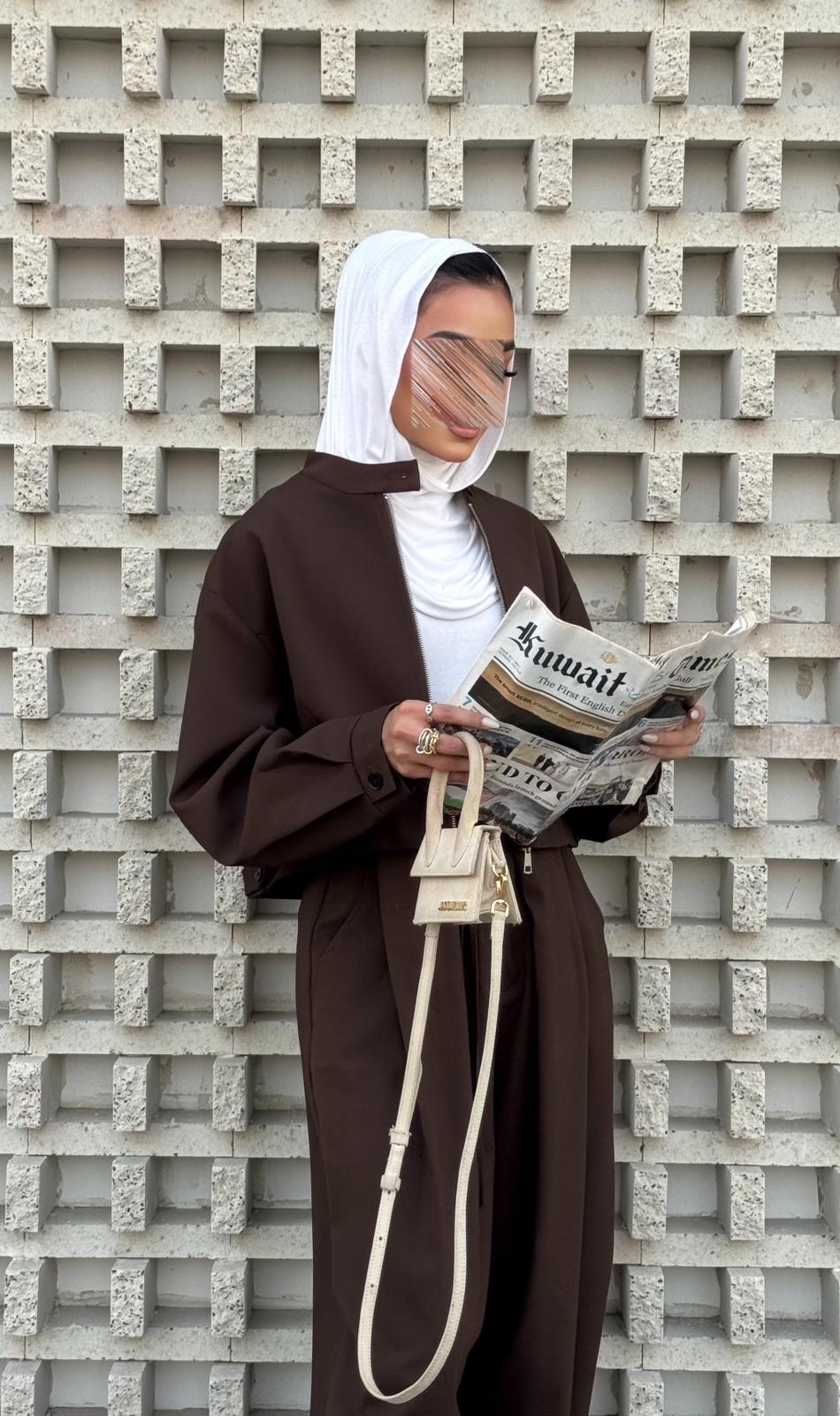 Cropped Jacket w/ pleated jogger pants