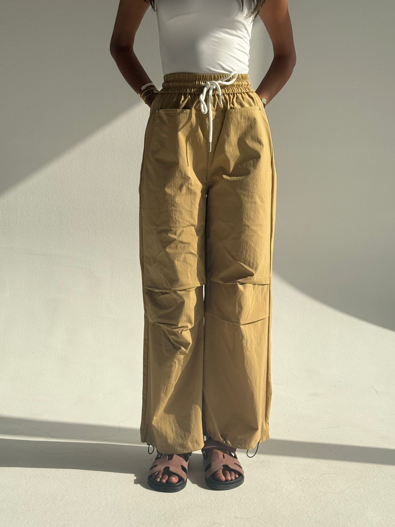 TROUSER